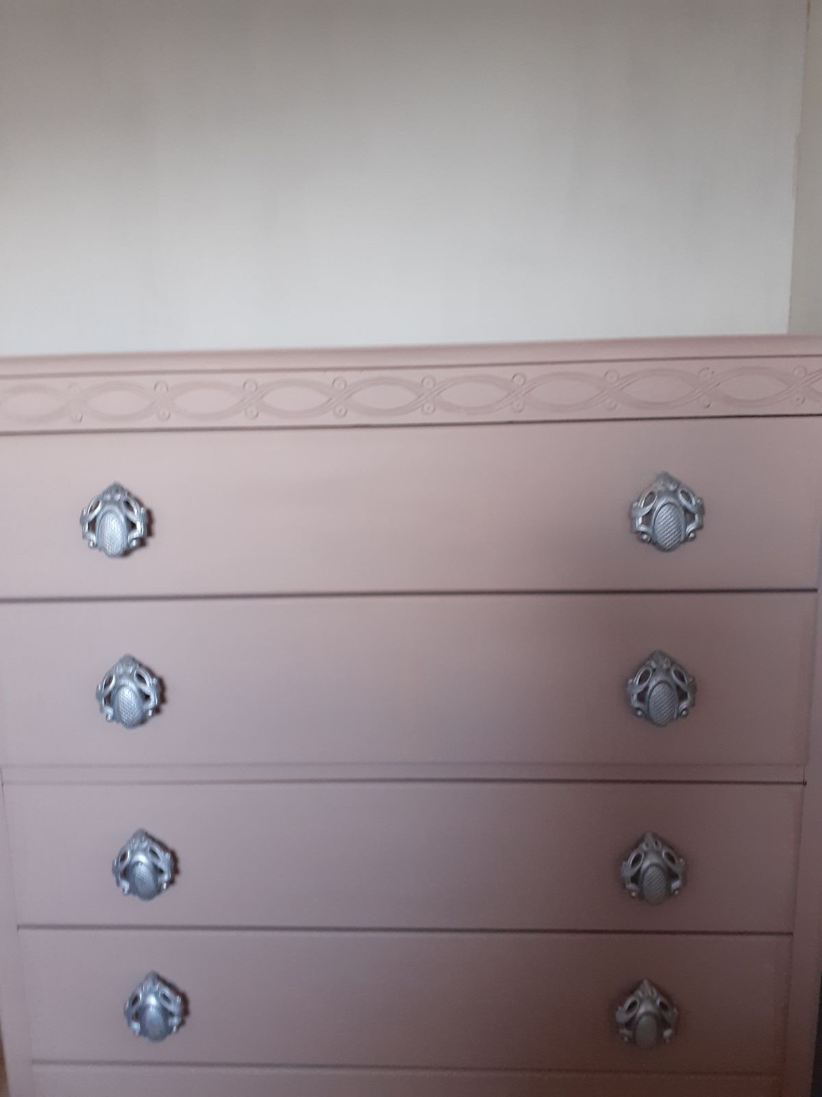 Stunning Lebus Five Drawer Chest. Hand Finished In Damask And Silver photo 595.0