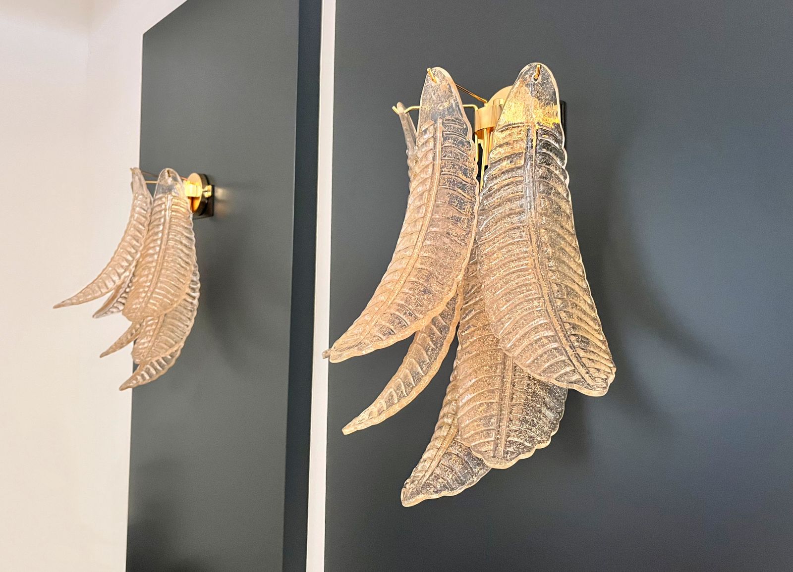 photo furniture Pair Of Vintage Murano Felci Wall Sconces – Gold Glass Petals