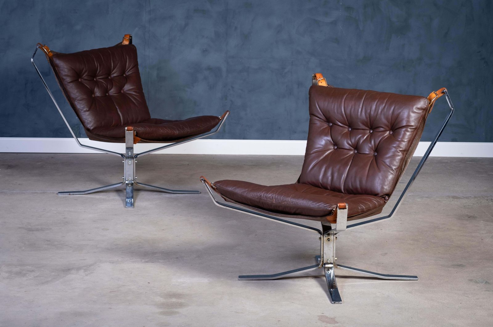 Pair Of 'Superstar' Leather Armchairs With Steel Frame, 1970s photo for sale