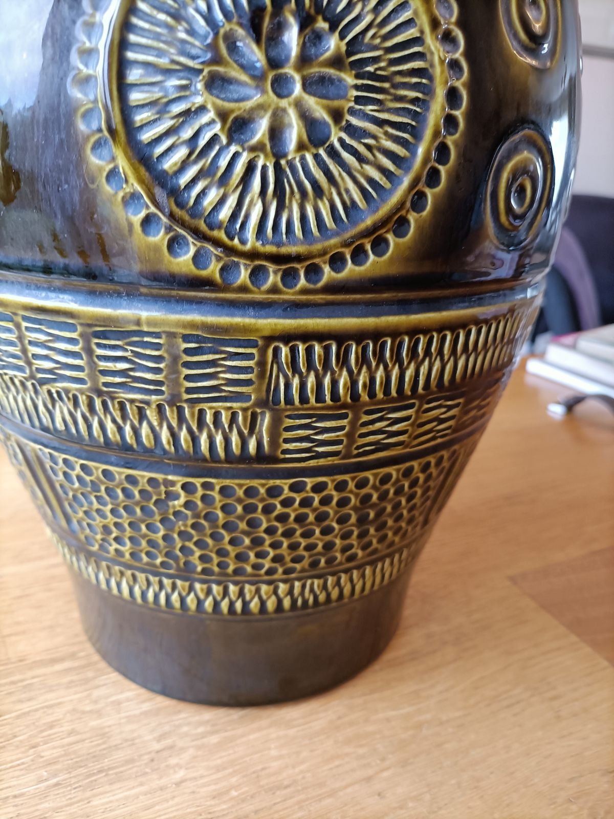 West German Vase, Olive  Green 1960 70s. From Keramik photo furniture