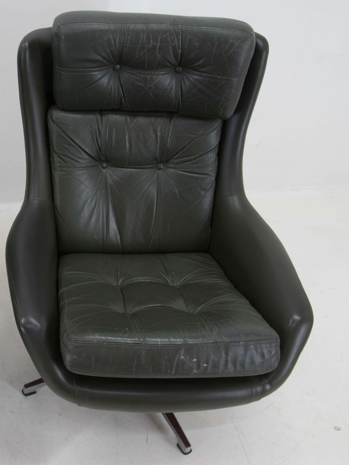 Midcentury Swivel Rocking Armchair, Peem, Finland, 1970s photo buy