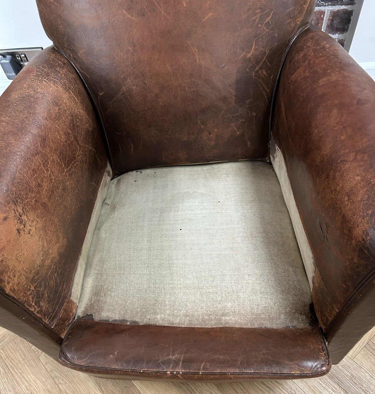 Antique 1930’s French  Leather Club Chair photo vinterior