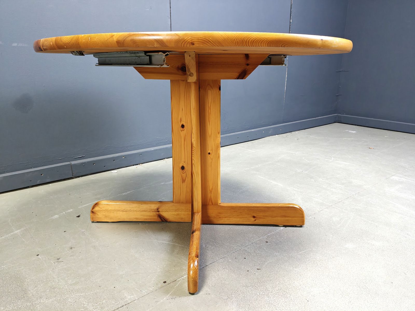 Rainer Daumiller Style Extendable Pine Wood  Dining Table, 1970s photo vintage