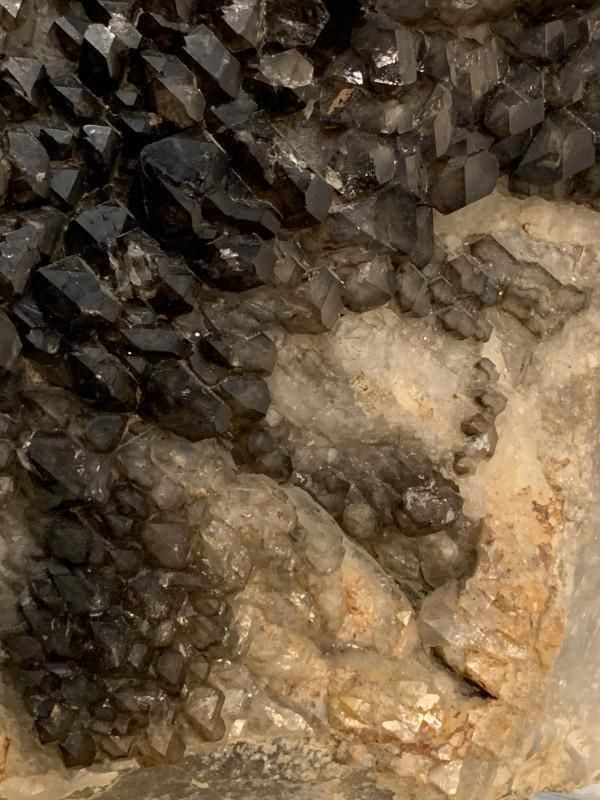 photo buy Grote Zwarte Rookkwarts Kristalcluster, Toegeschreven Aan Willy Daro, Jaren 1970