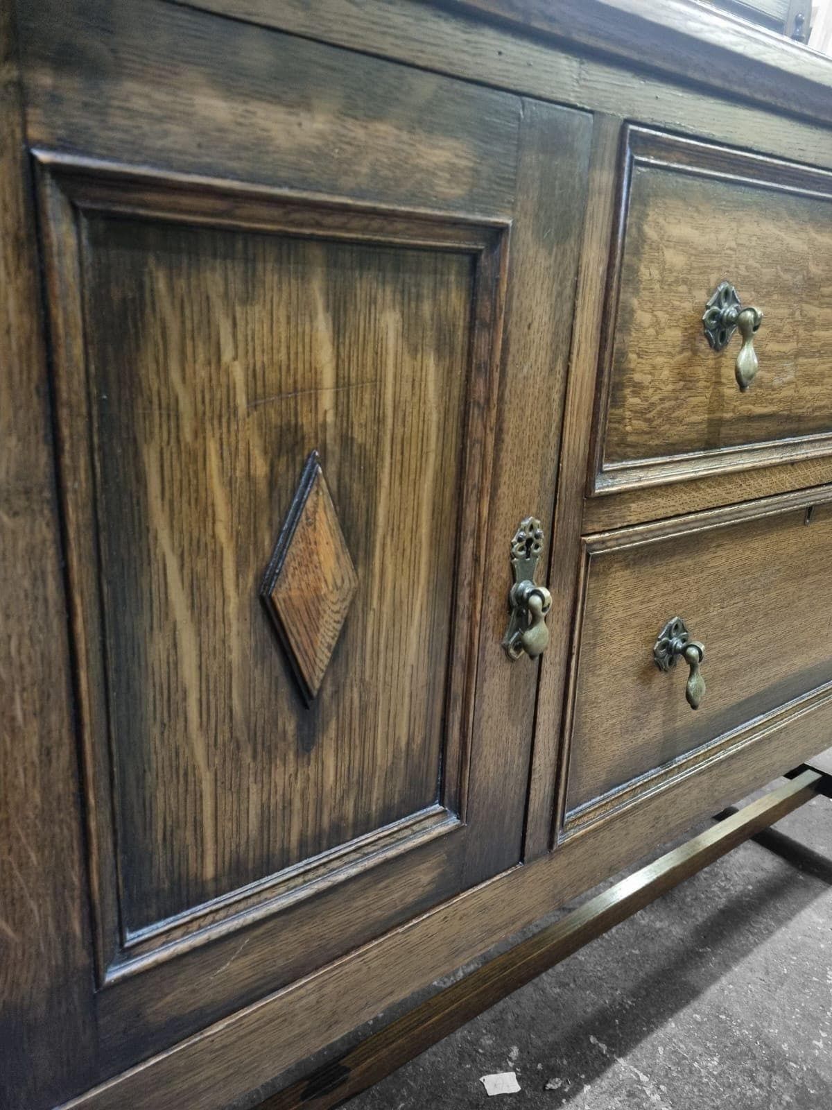 photo furniture Antique Oak Sideboard With Mirror Back / Early 20th Century / Free Delivery