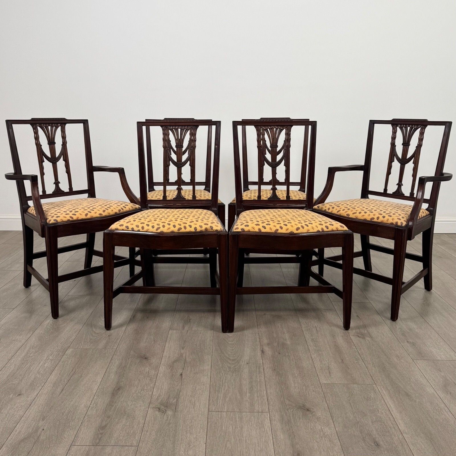 Antique 19th Century Set Of 6 Dining Chairs In Mahogany