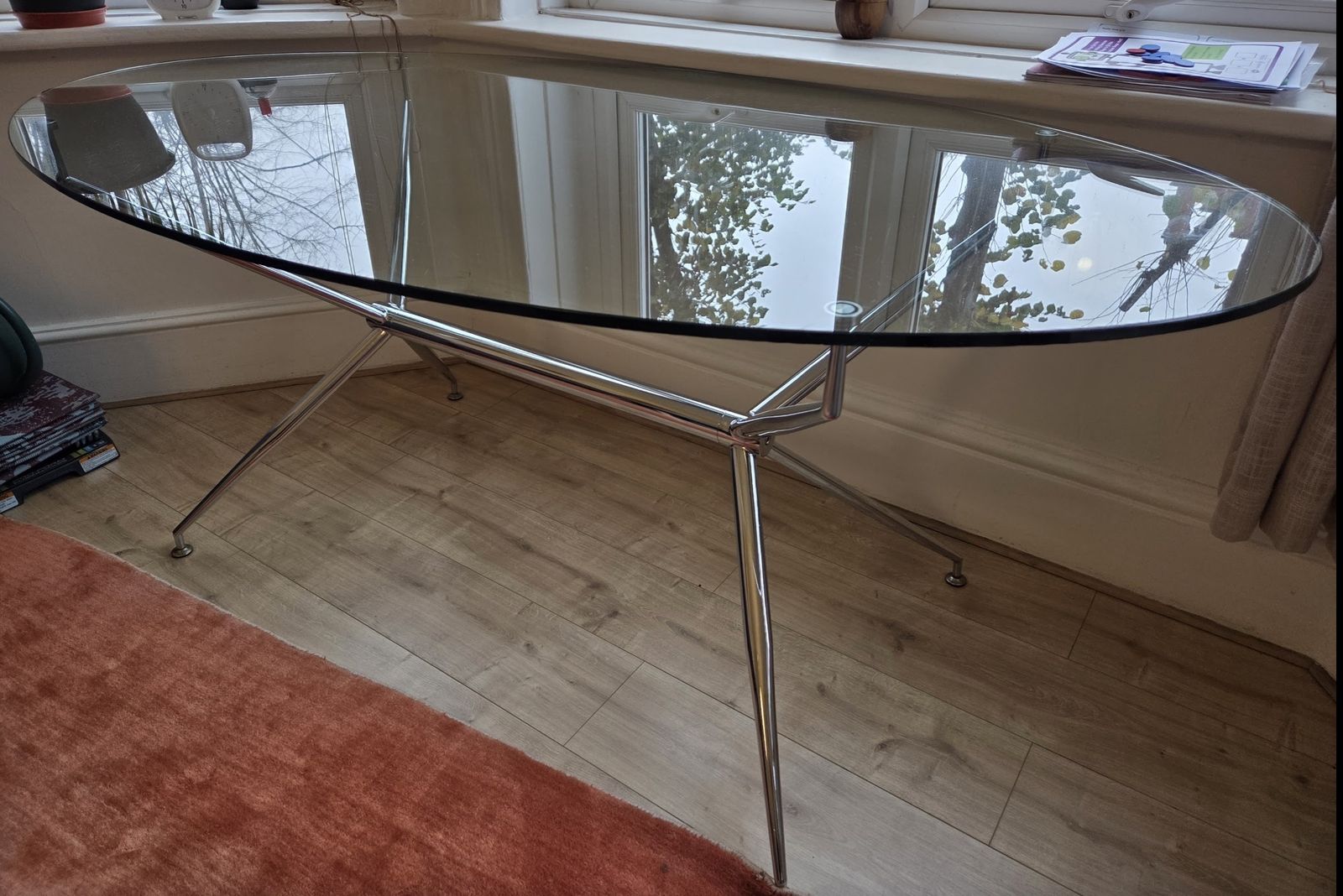 Designer Italian Glass And Chrome Legs   4 6 Person   Dining Table