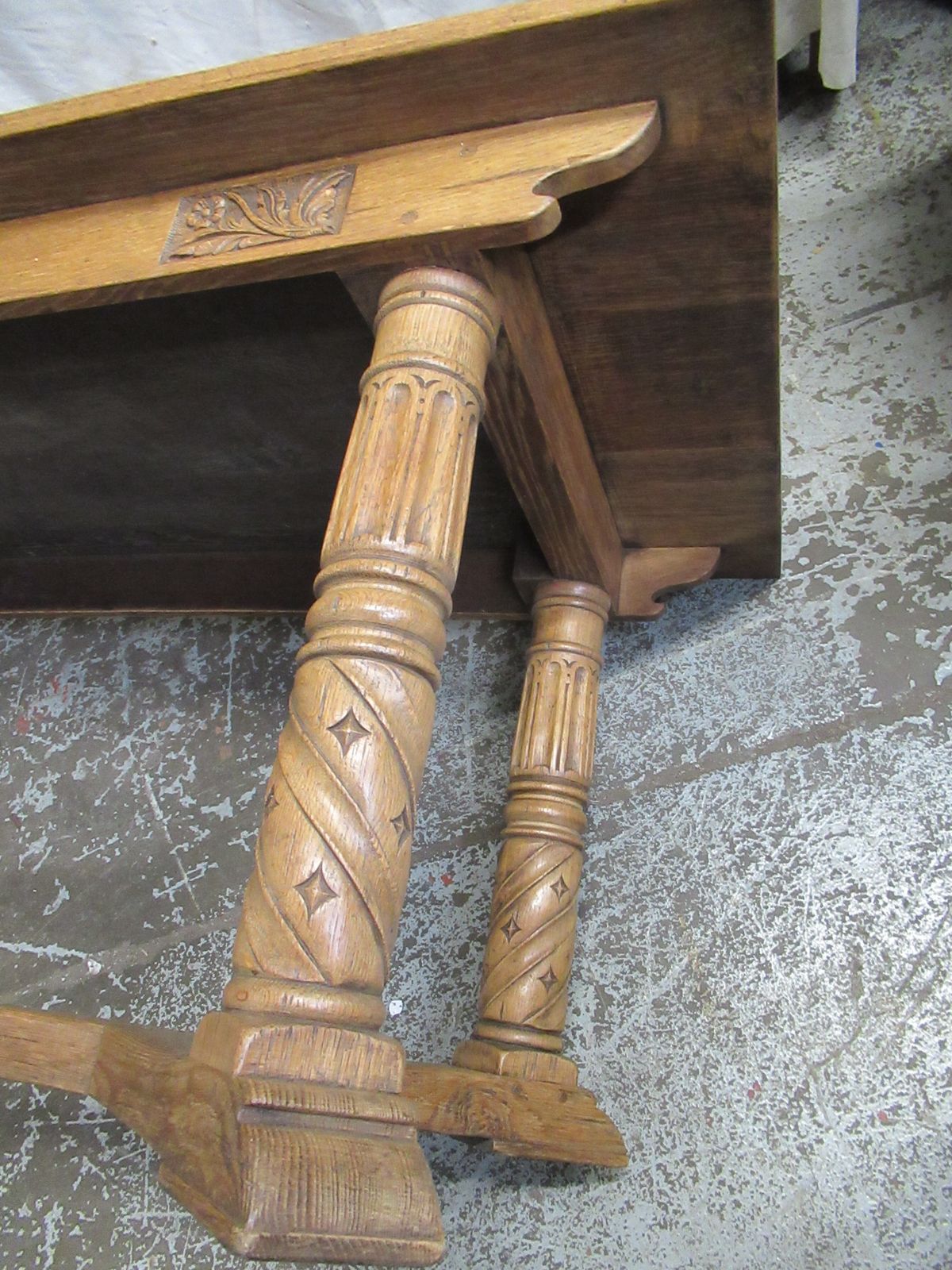 Large Light Oak 1920  Refectory    Dining Table . photo furniture
