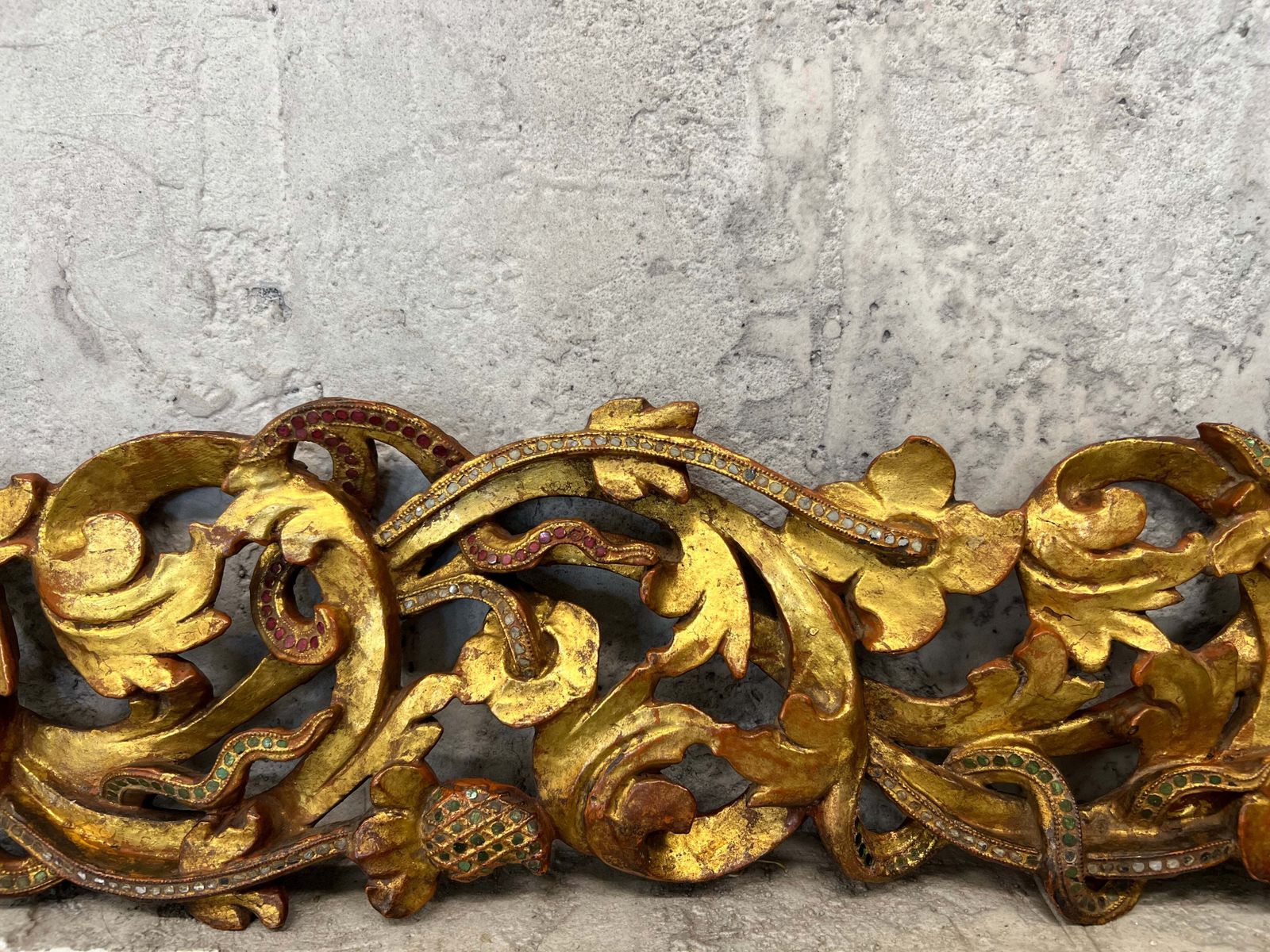 18th Century Burmese Water Gilded And Coloured Glass Door Surround photo Home Fixtures
