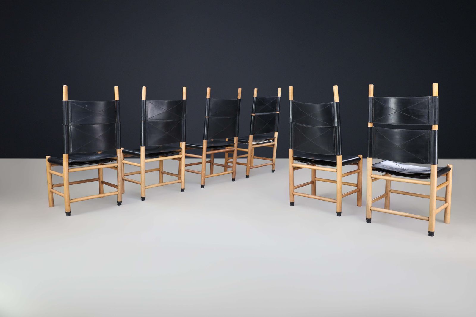 Carlo Scarpa Black Leather Kentucky Dining Room Chairs For Bernini, Italy  1977 photo Furniture