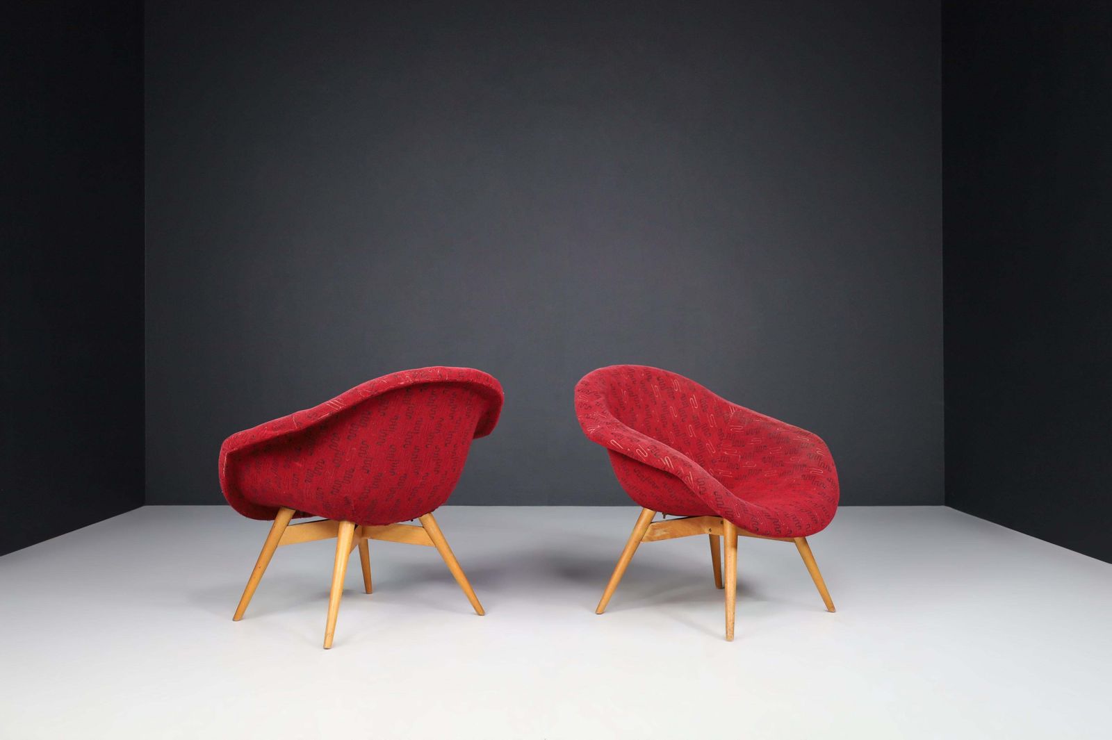 Set Of 2 Miroslav Navratil Easy Chairs In Original Fabric, Czech Republic, 1960 photo vintage
