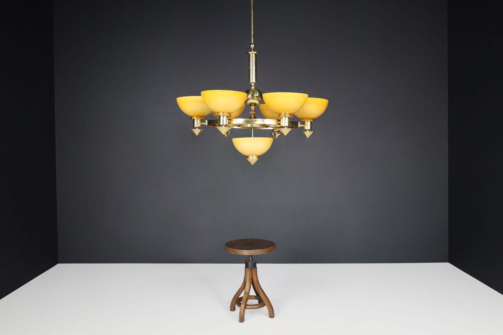 Sculptural Italian Xl Chandelier, Brass & Amber Gold Opaline Glass, 1970s photo vintage