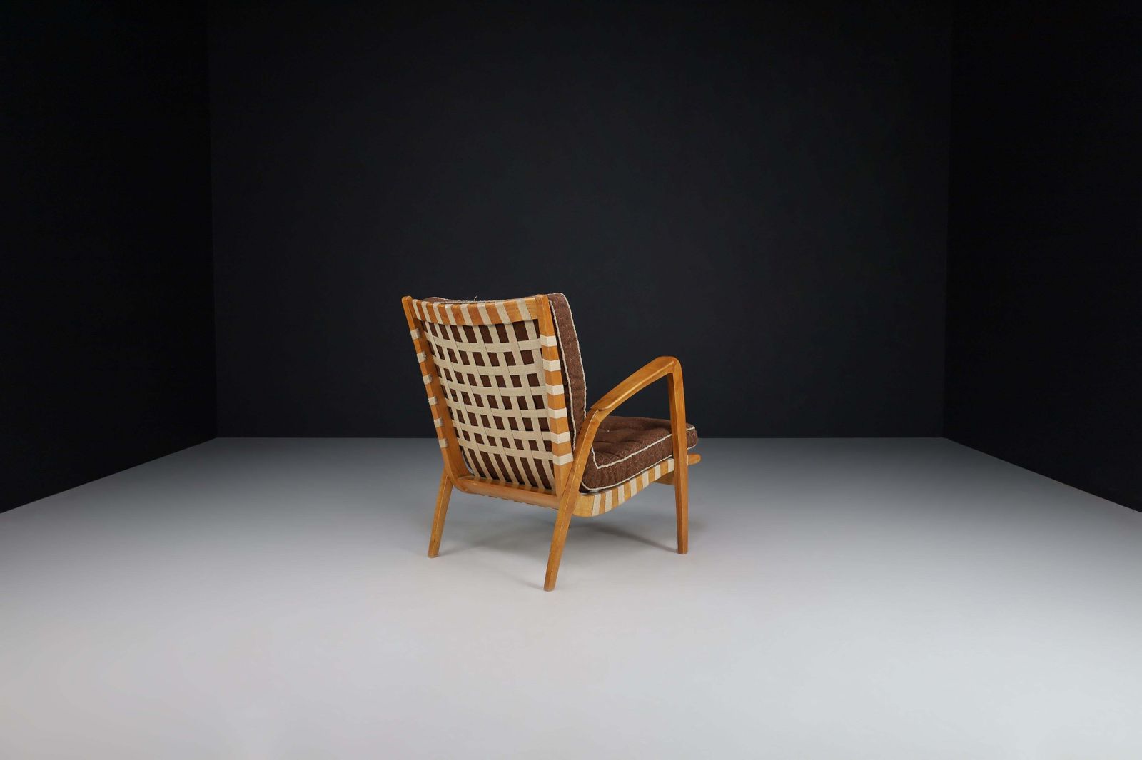 Jan Vanek Curved Easy Chair In Oak And Woven Canvas Straps, Praque 1930s photo vinterior