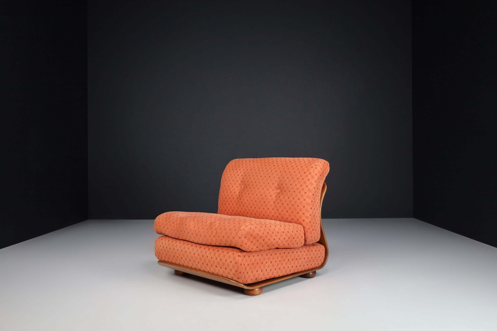 Mid Century Bentwood Lounge Chairs, Italy 1960s photo vinterior