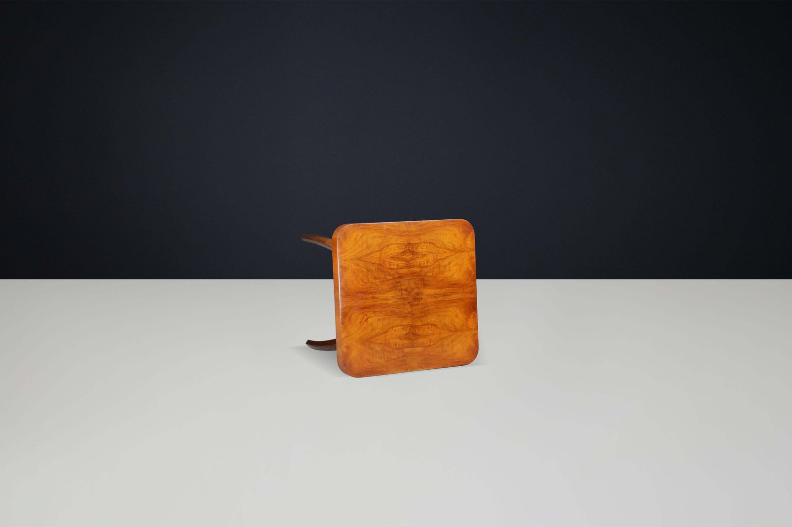 Art Deco Spider Table In Walnut By Jindřich Halabala, 1940s, Czechoslovakia photo vinterior