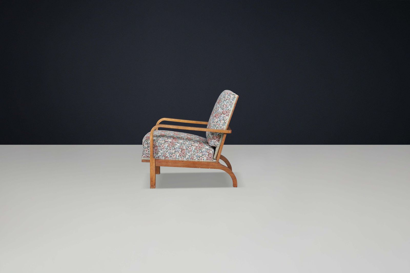 1930s Czechoslovak Reclining Armchair In Original Floral Upholstery photo vintage