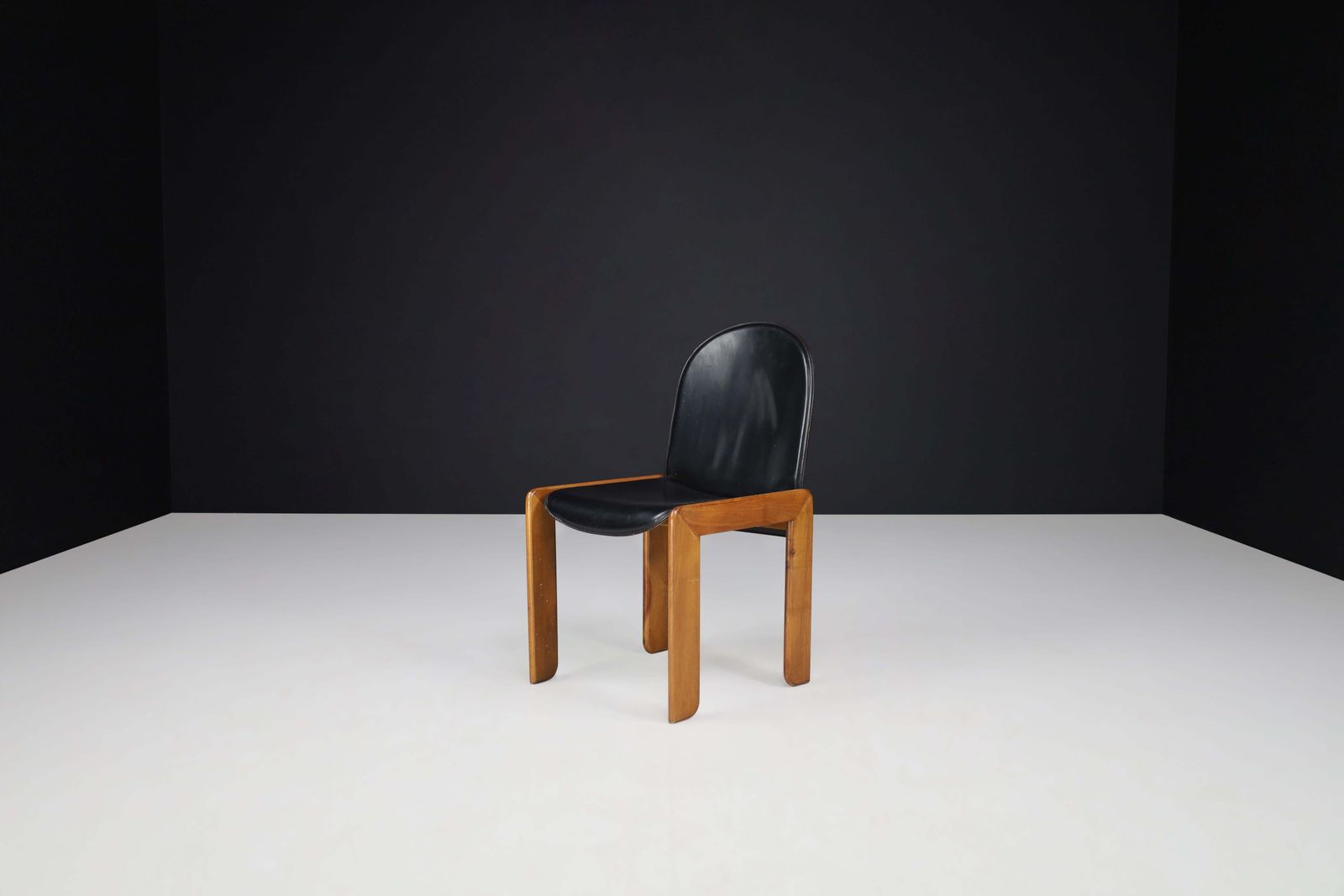 photo for sale Set Of Four Dining Chairs In The Manner Of Tobia & Afra Scarpa, Italy, 1970