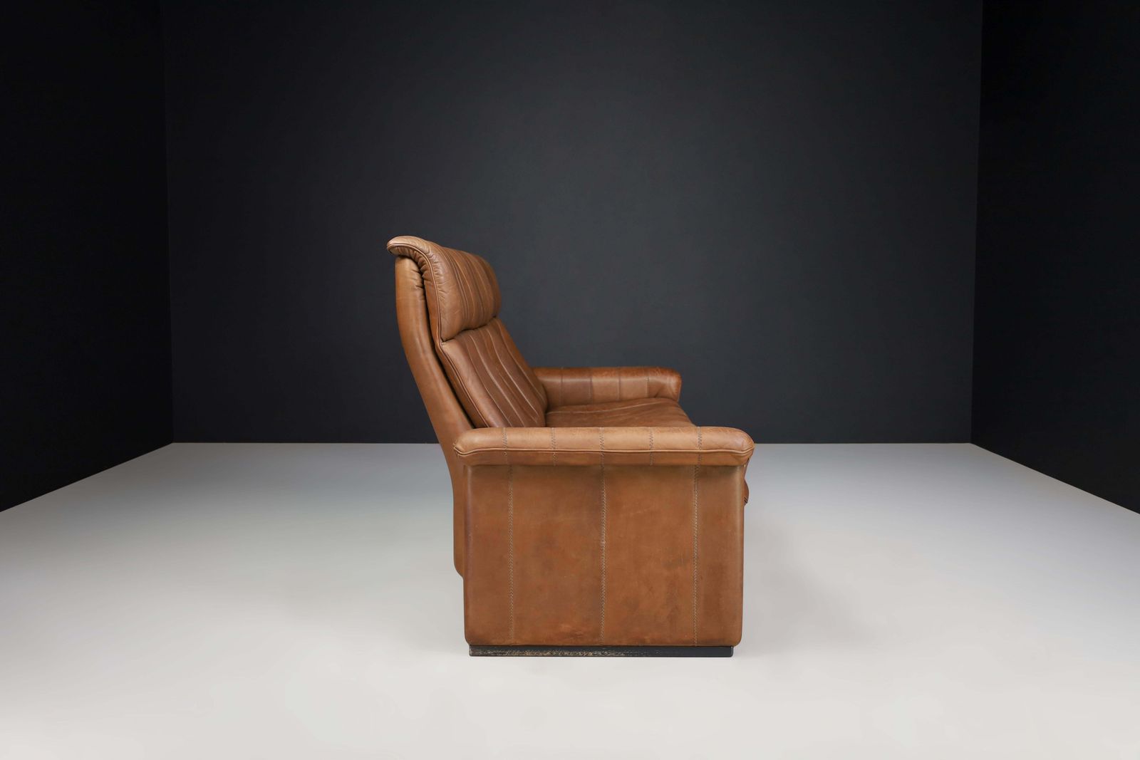 photo for sale De Sede Ds 86 Patinated Leather Sofa, Switzerland, 1970s