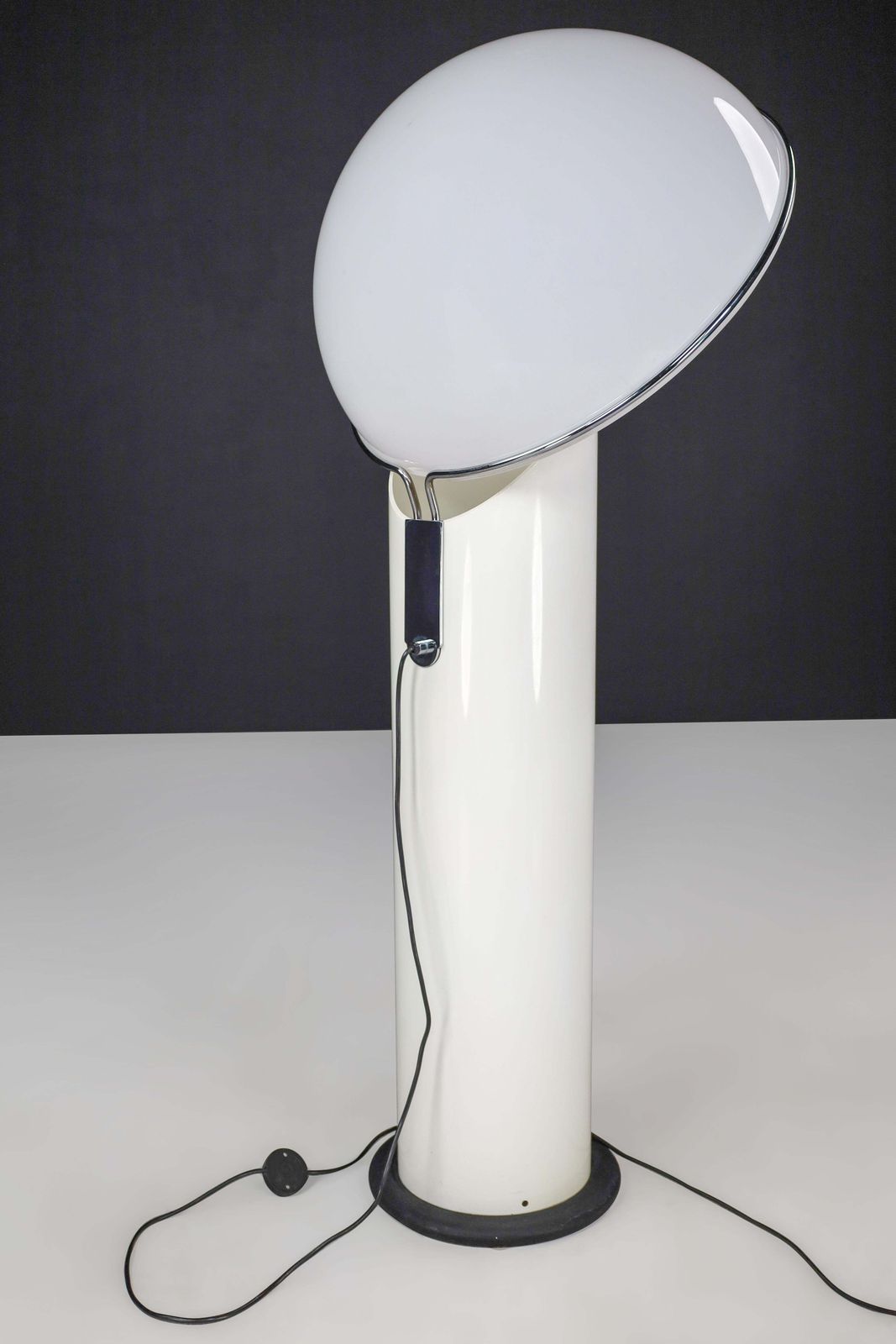 Ennio Chiggio Floor Lamp For Lumenform, Italy 1973. photo vintage