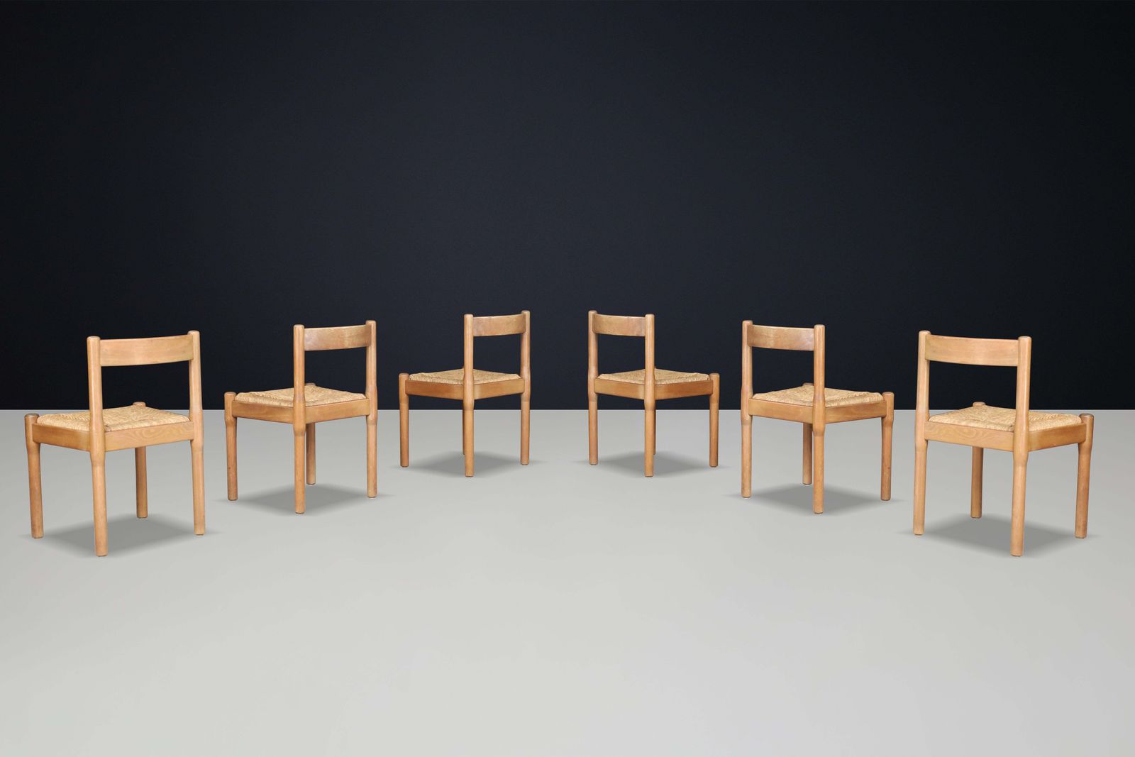 Vico Magistretti "Carimate" Dining Room Chairs For Cassina Italy 1960s photo for sale