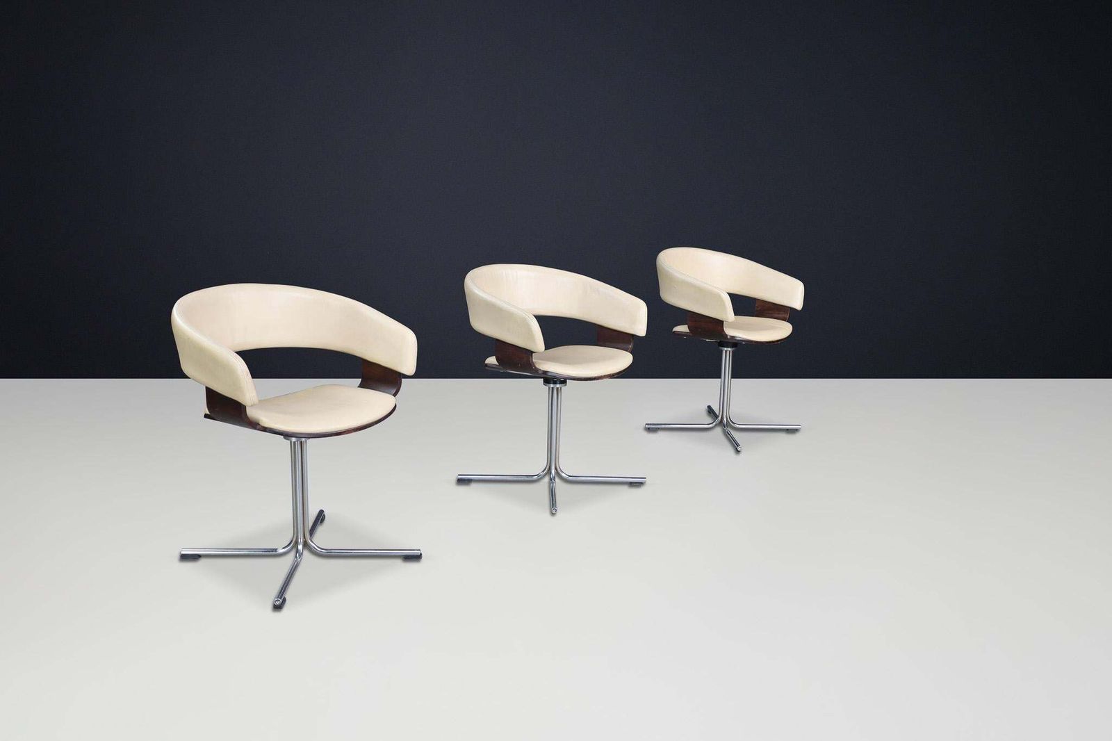 Modern Swivel Dining Armchairs By John Coleman For Allermuir, USA, 1990s photo furniture