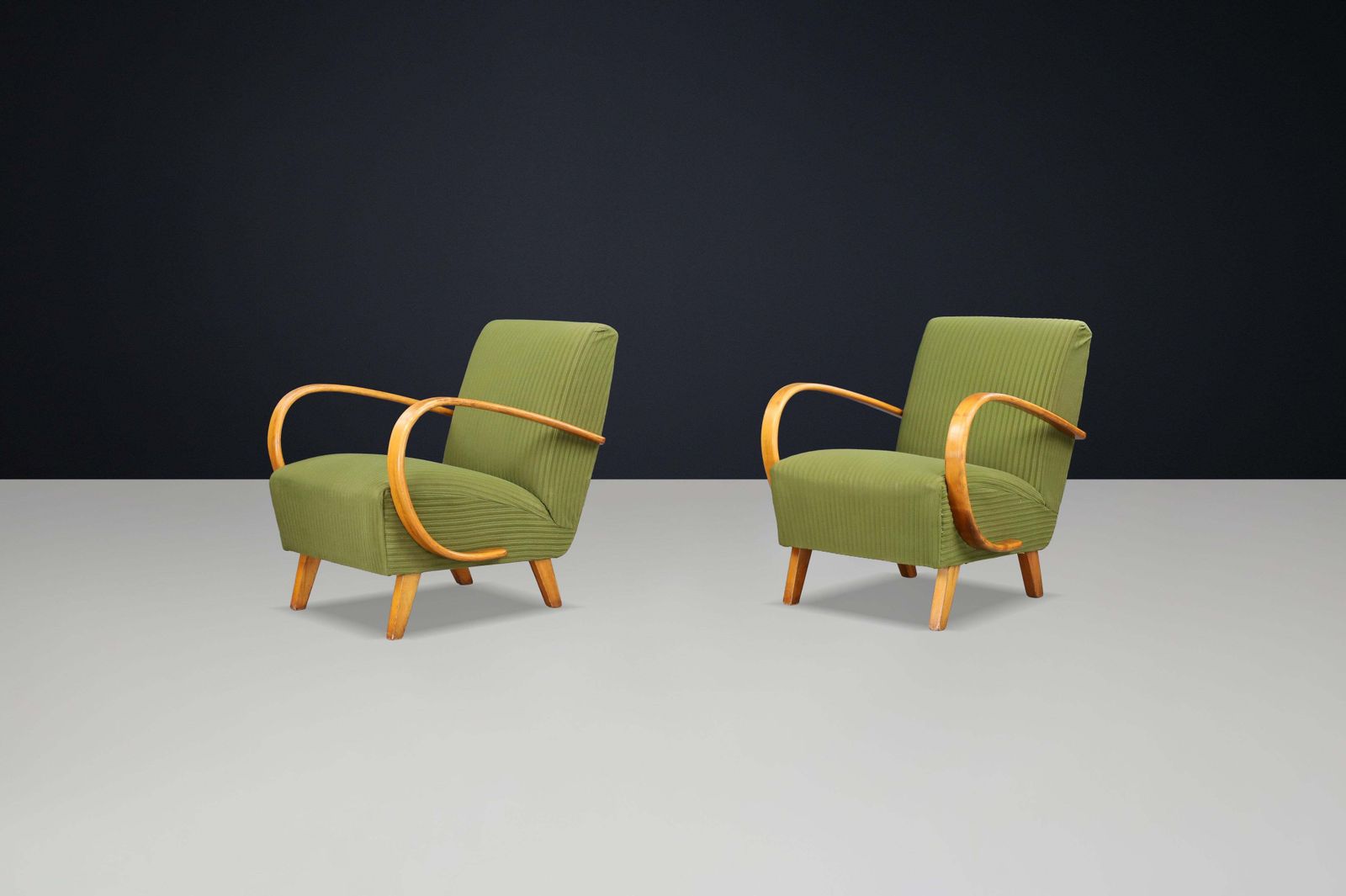 Pair Of Jindřich Halabala Bentwood Armchairs, Prague, 1940s In Green Fabric photo for sale