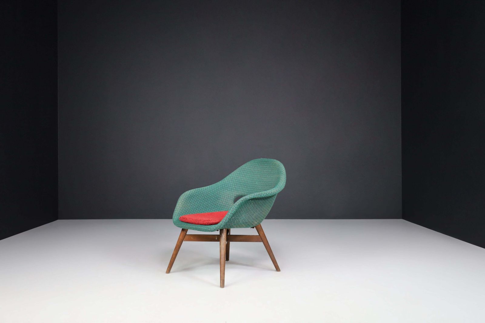 Miroslav Navratil Easy Chairs In Original Green & Red Fabric, 1960 photo vinterior
