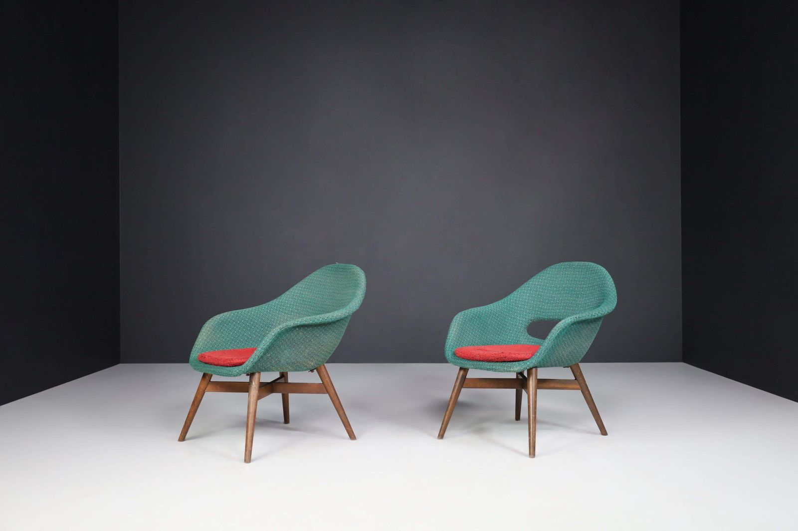 2298.0 Miroslav Navratil Easy Chairs In Original Green & Red Fabric, 1960 photo