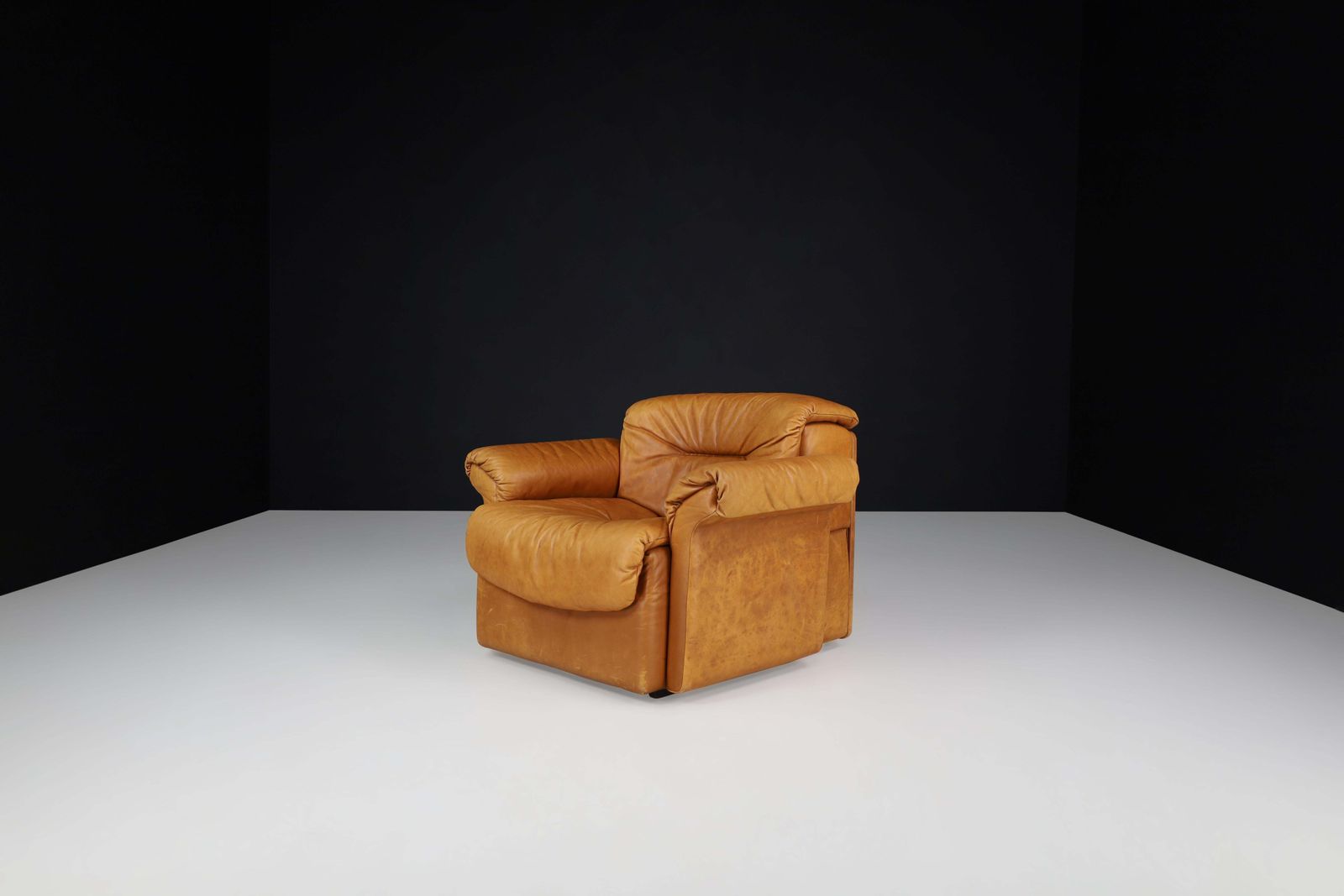photo for sale De Sede Ds 14 Lounge Chairs In Patinated Cognac Leather, Switzerland, 1970s
