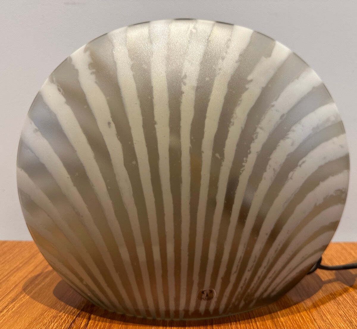 photo vintage Pair Of 1970s German Peill & Putzler "Zebra" Shell Gold Tinted Striped Glass Table Lamps
