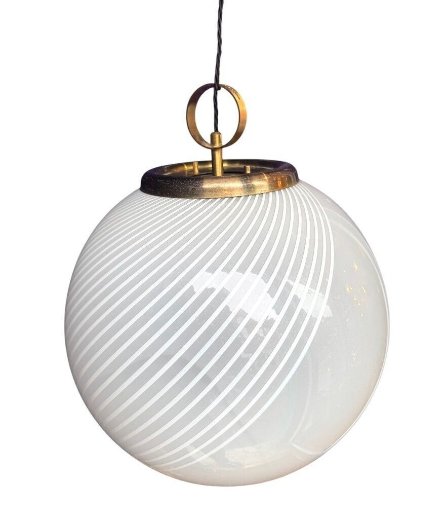 photo vinterior A Large 1960s Venini Murano Glass Ball “Tessuto” Swirl Pendant Light