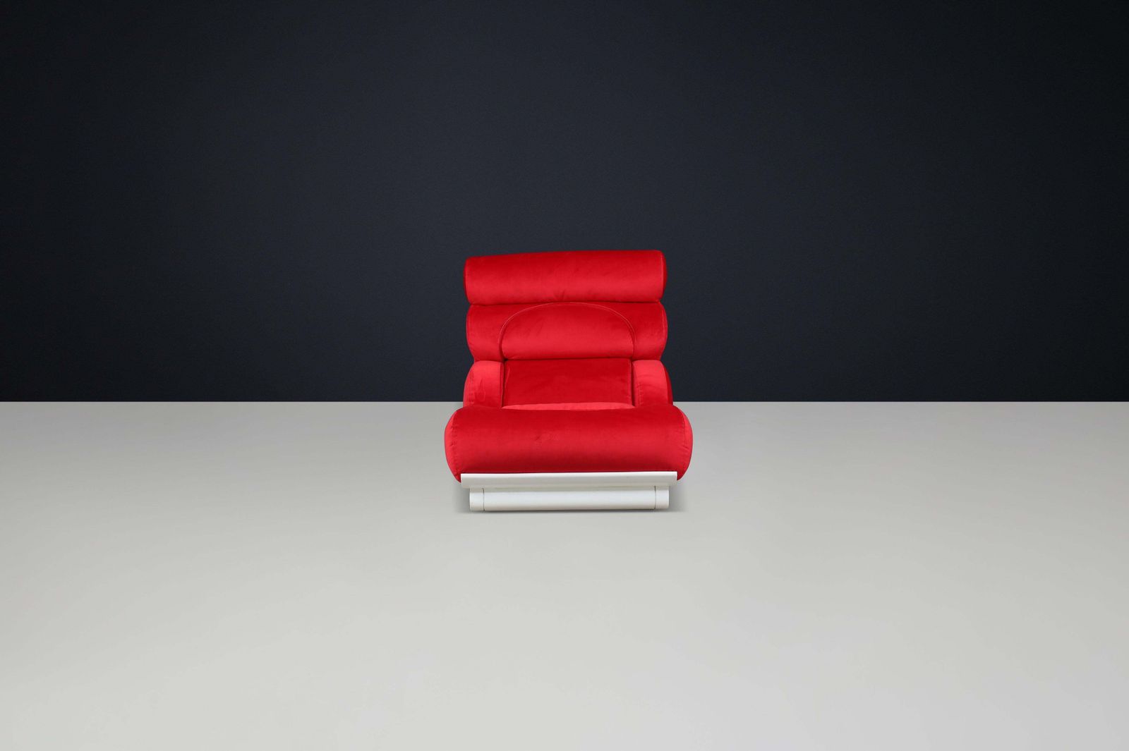 Sculptural Wave Lounge Chair In Original Red Velour With White Molded Base, 1970 photo buy
