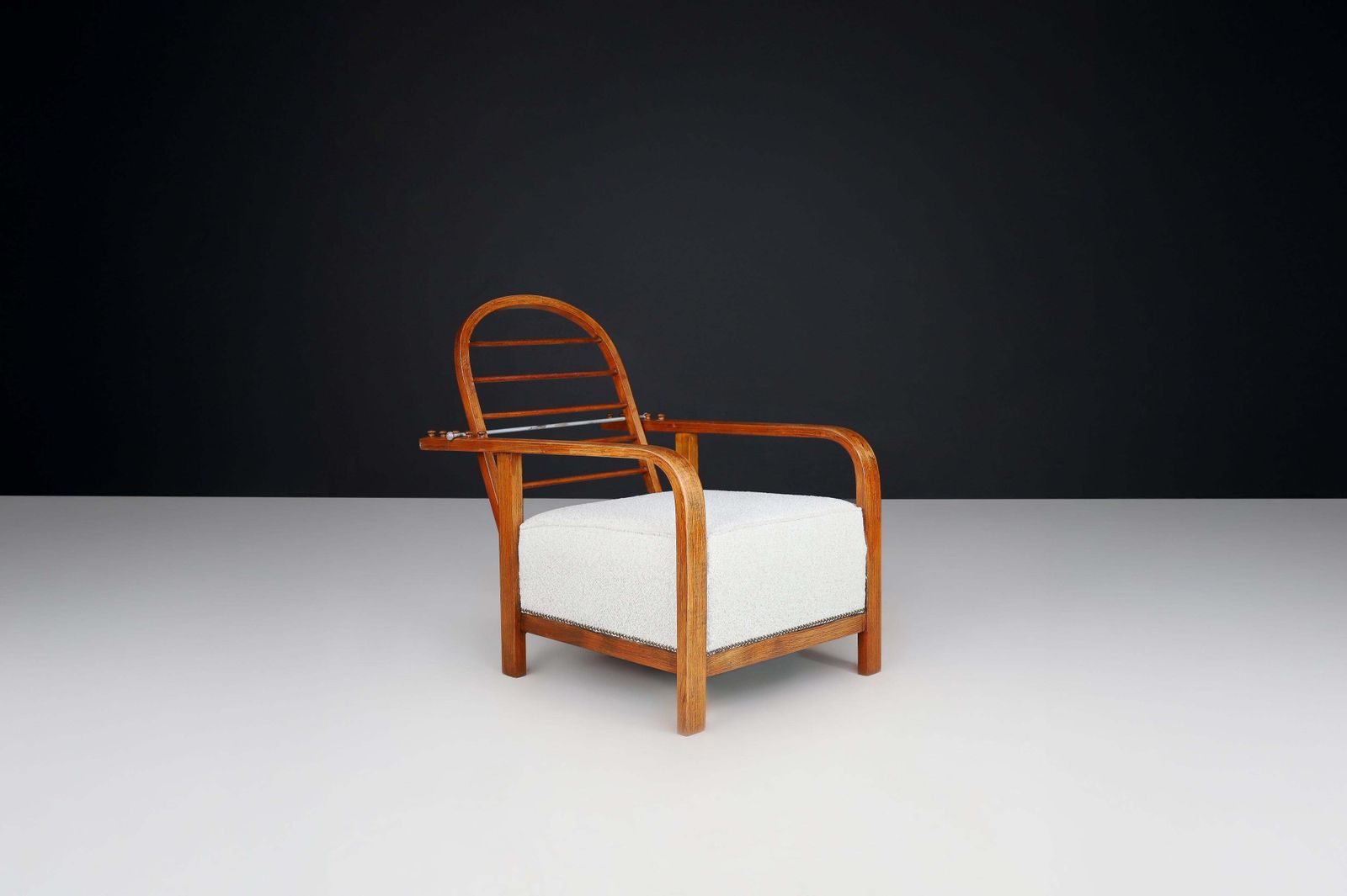 Attributed To Jan Vaněk, Adjustable Bentwood Lounge Chair, Czechia, 1930s photo furniture