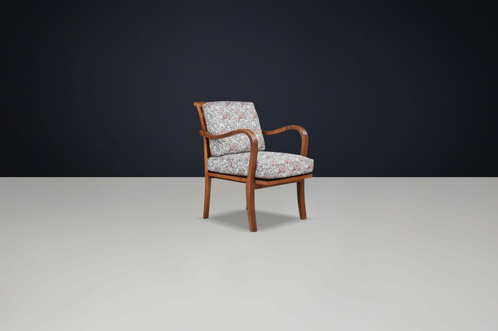 1930s Czechoslovak Art Deco Armchair In Original Floral Upholstery. photo vinterior