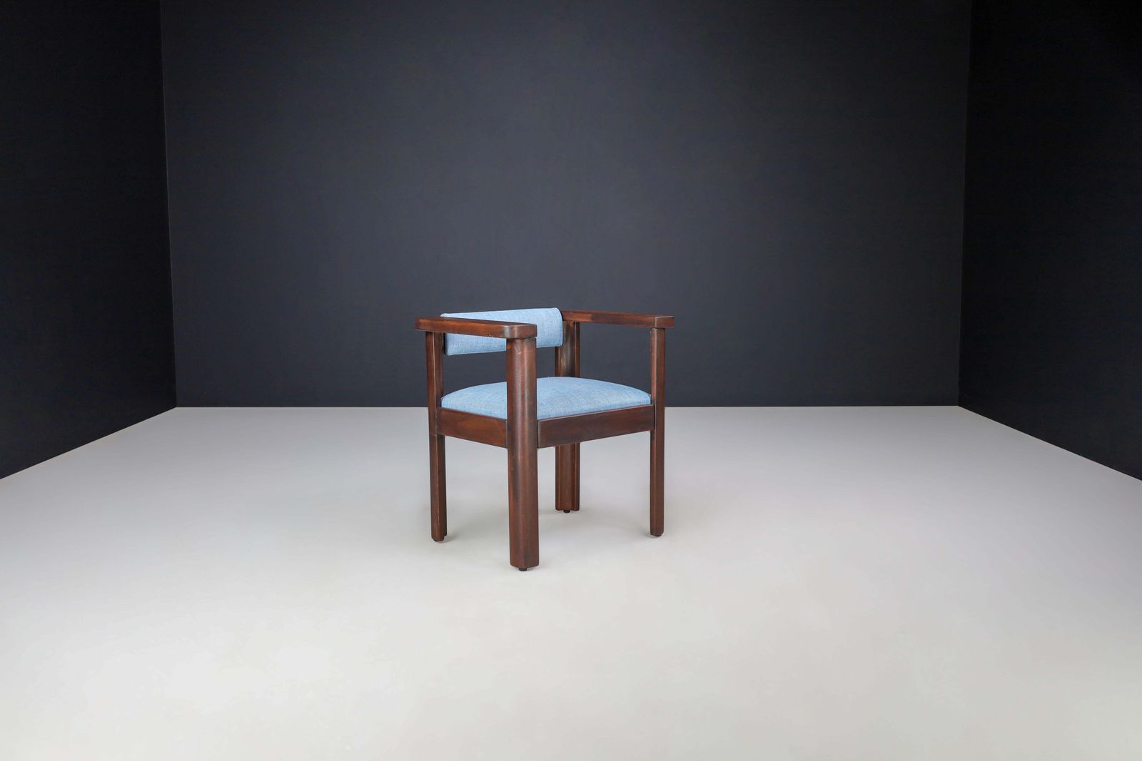 photo furniture Set Of 4 Angelo Mangiarotti “Idlor” Armchairs For Lorenzon, 1960s