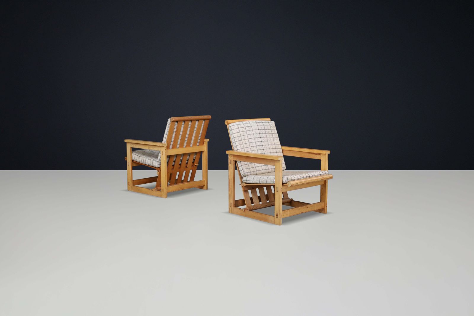 photo furniture Scandinavian Edvin Helseth Lounge Chair In Pine Model "Trybo" Norway 1960s