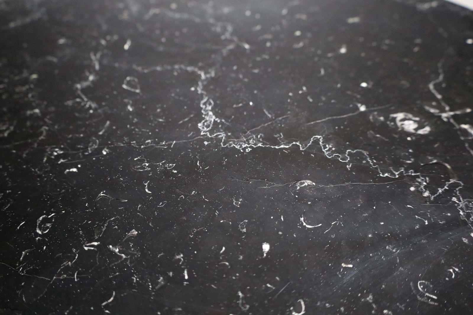 Angelo Mangiarotti For Skipper 'Eros' Round Dining Table In Marquina Marble photo buy