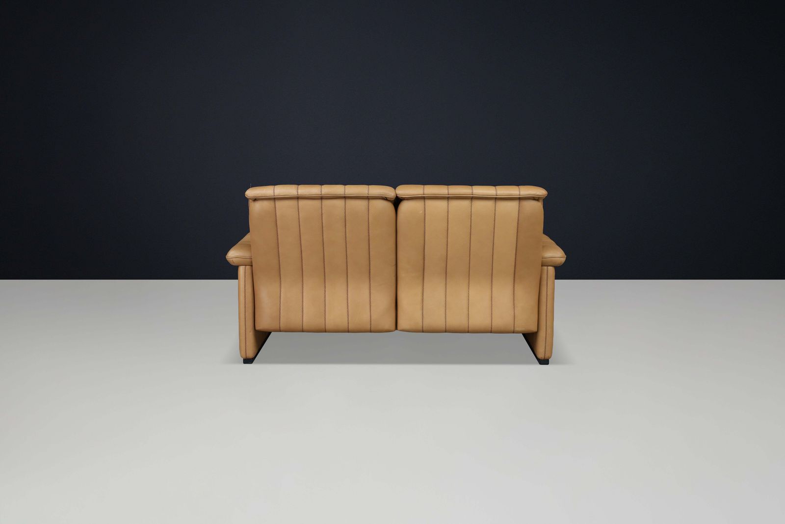 Set Of Three De Sede Ds 83 Sofas In Tan Leather, Switzerland, 1970s photo buy