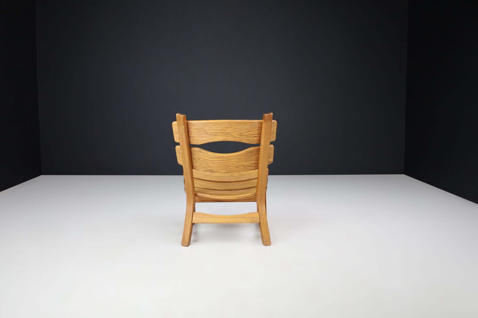 Sculptural Brutalist Lounge Chair In Blond Oak, France, 1960s photo vinterior