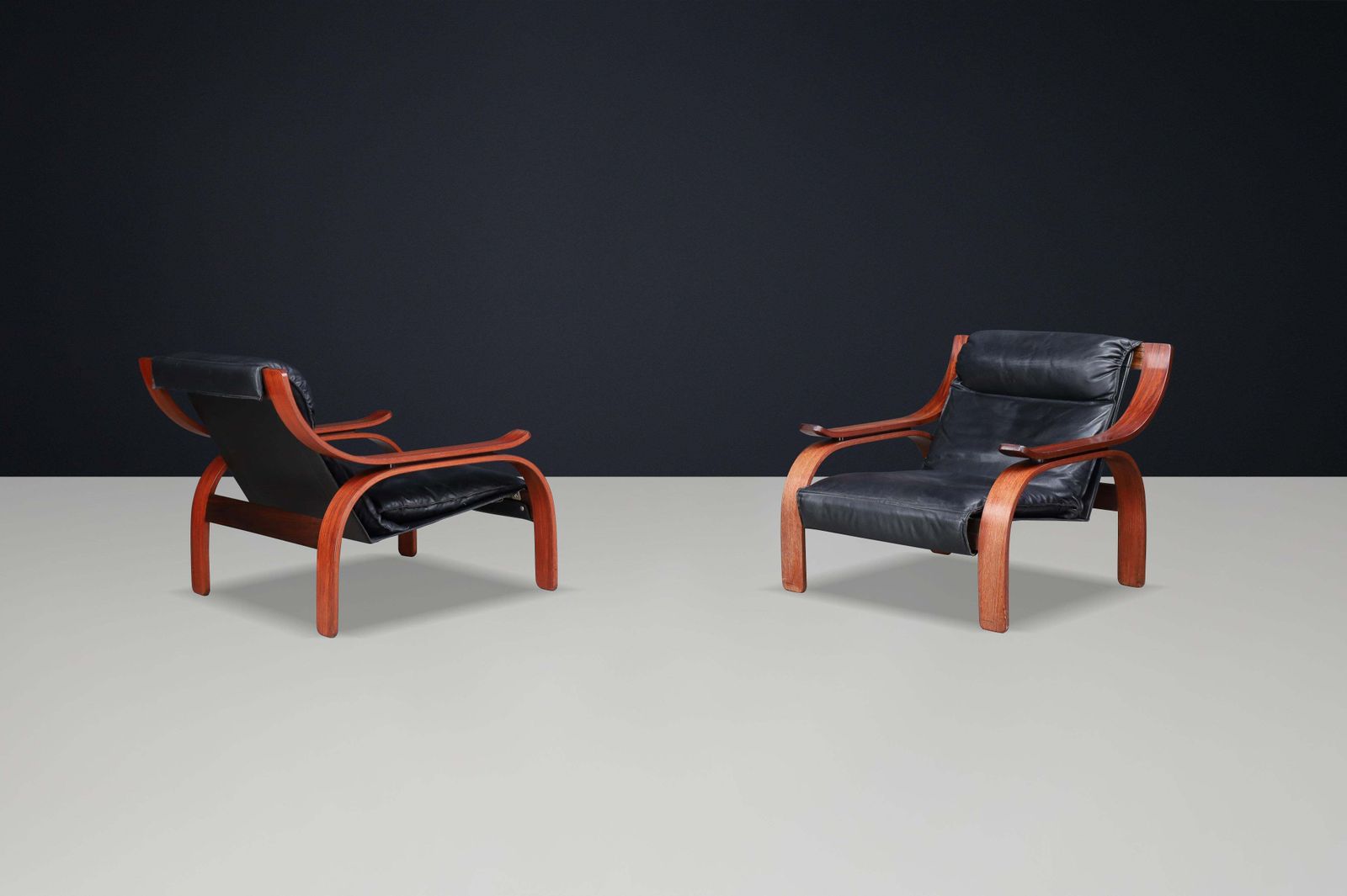 Pair Of 1962 Italian Mid Century Modern Lounge Chairs By Marco Zanuso For Arflex photo vintage