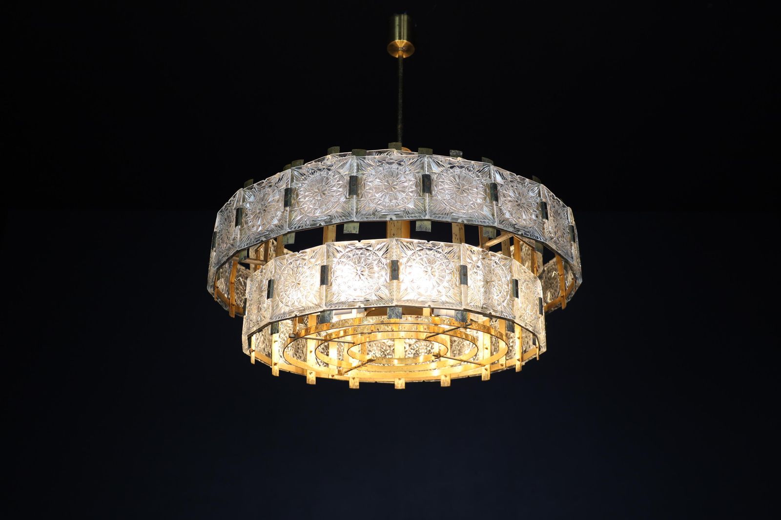 Large Extravagant Chandelier With Patinated Brass Fixture, Praque, 1960s photo vinterior
