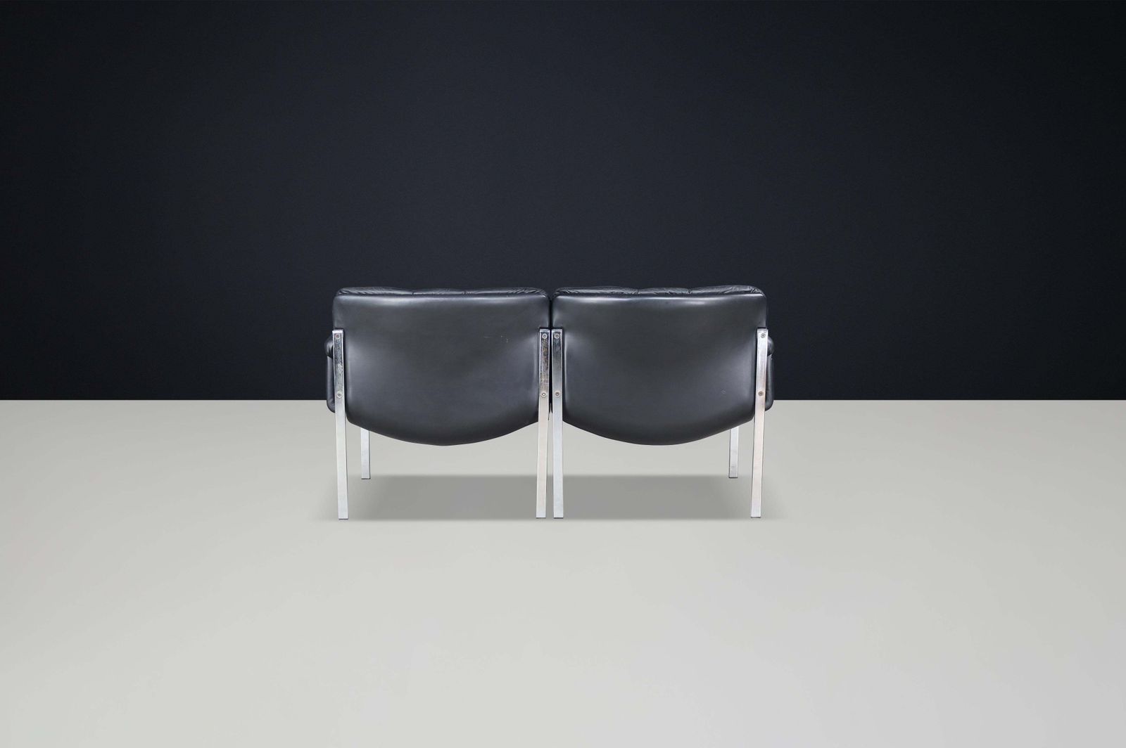 Hans Eichenberger For Girsberger ‘Eurochair’ In Black Leather, Switzerland, 1970 photo buy