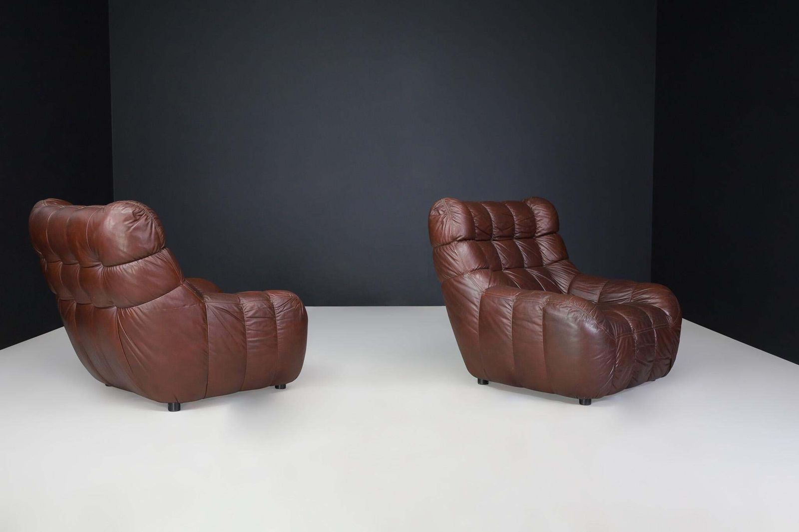 Pair Of Mid Century Modern Leather Lounge Chairs, France, 1970s photo vintage