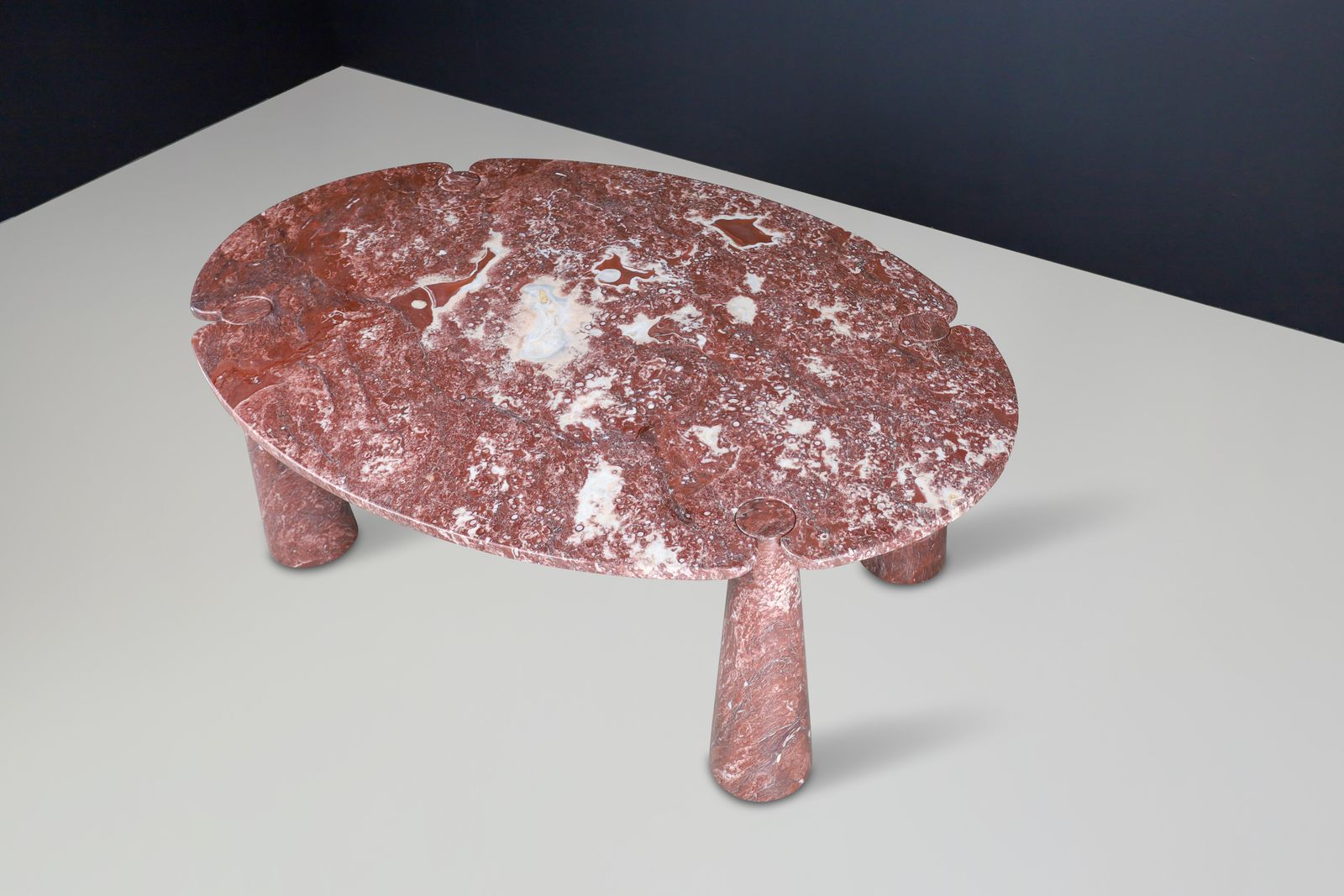 32730.0 Angelo Mangiarotti For Skipper Rosso Marble "Eros" Dining Table, Italy, 1970s photo