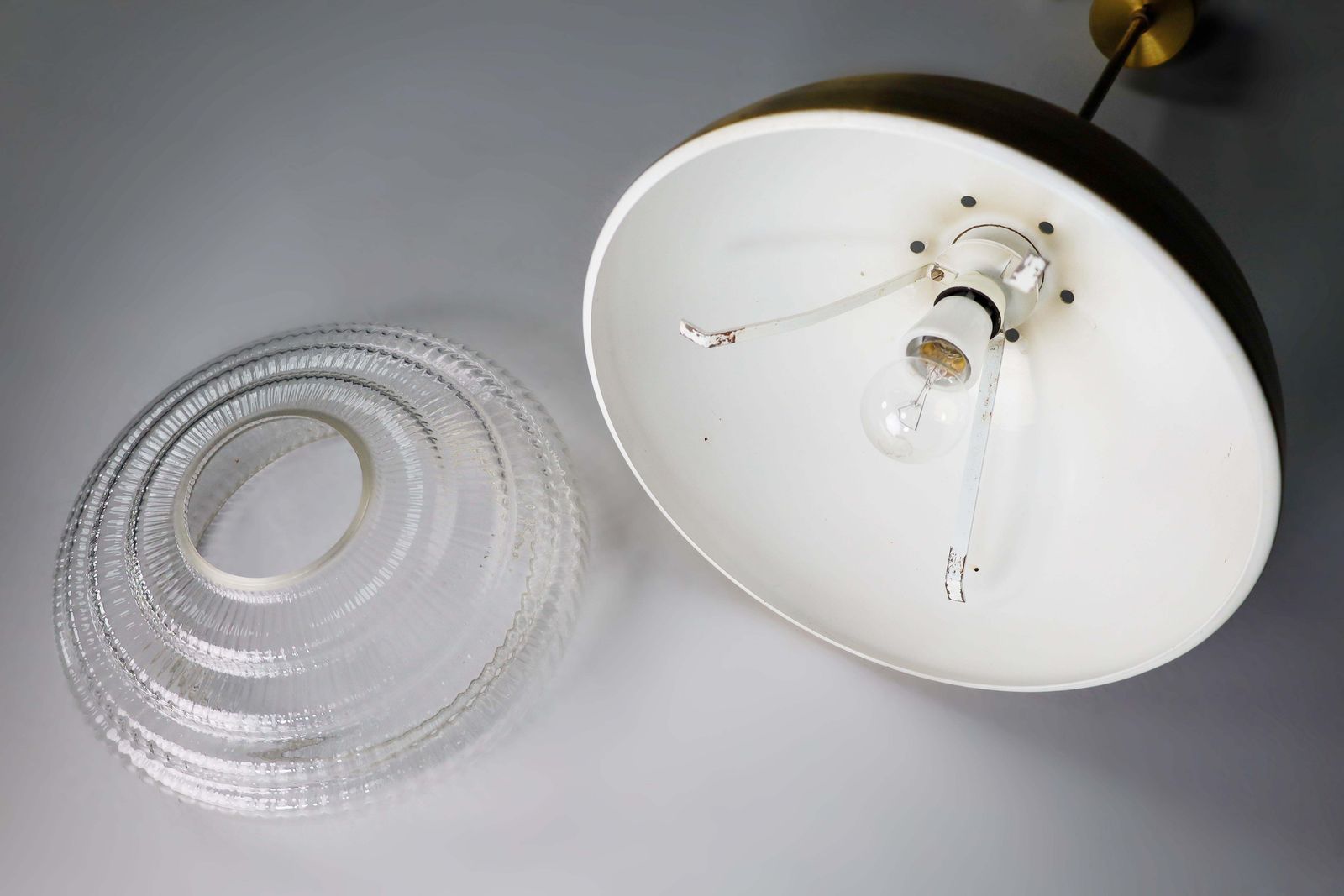 891.0 1 Of 12 Pendants In Brass And Glass, Praque The 1960s photo