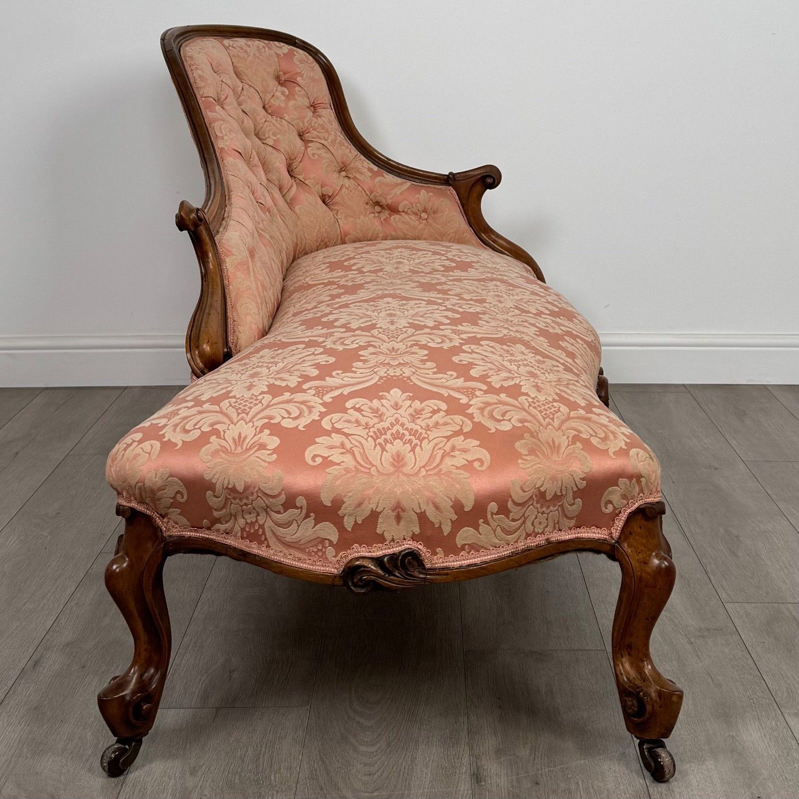 Antique 19th Century Fine Quality Chaise Lounge In Mahogany photo buy