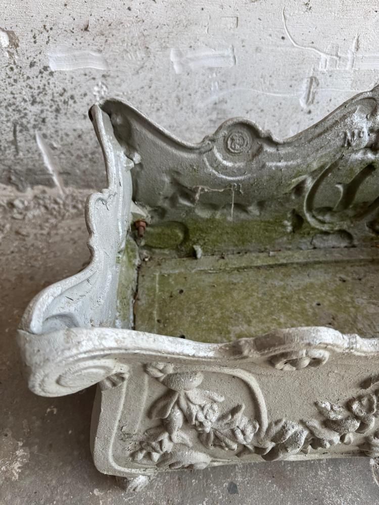 Antique French Jardinière In Cast Iron photo vinterior
