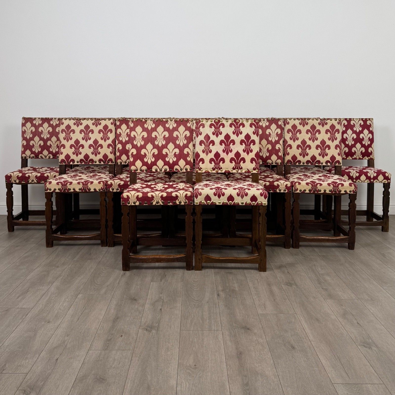 Antique 20th Century Good Quality Set Of 14 Oak Dining Chairs