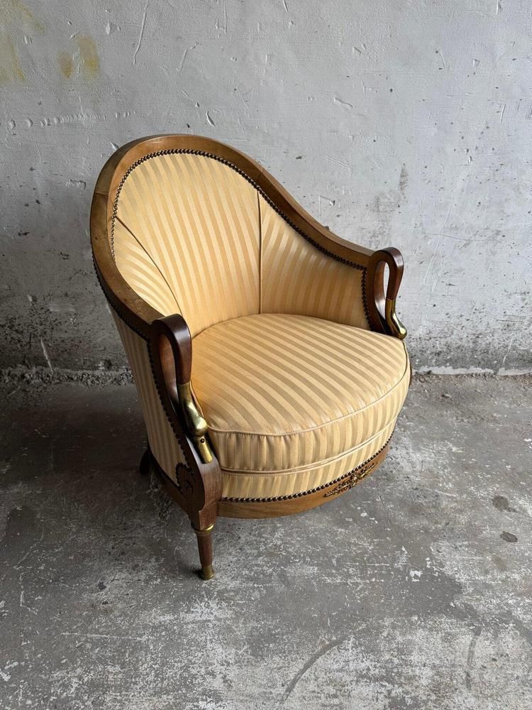 photo vintage Antique Writing Desk With Chair, Set Of 2