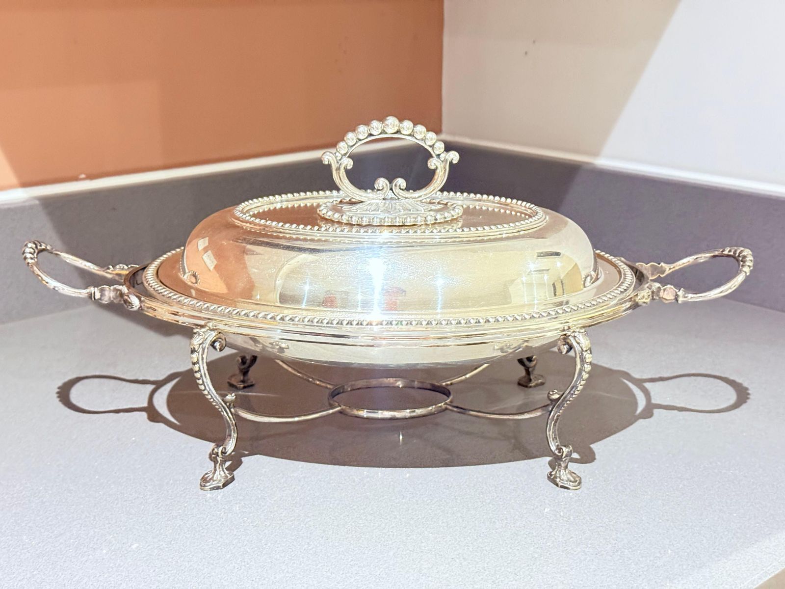 Silver Plated Lidded Serving Dish On Stand, Antique English Neoclassical Luxury photo vintage